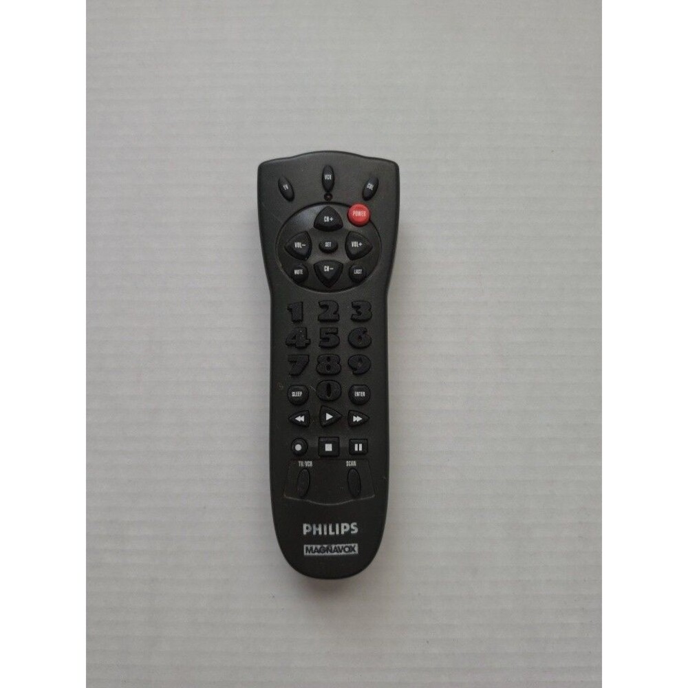 Philips Magnavox Universal TV VCR Cable Remote Control Black